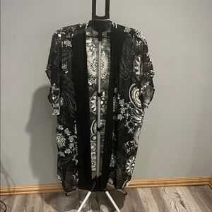 Black Floral Sheer Kimono Cardigan (332)
